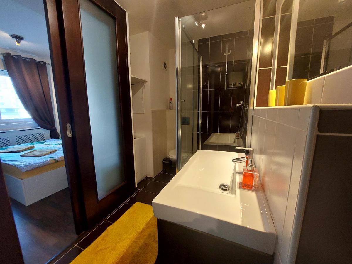 Apartman Katty Pressburg Exterior foto