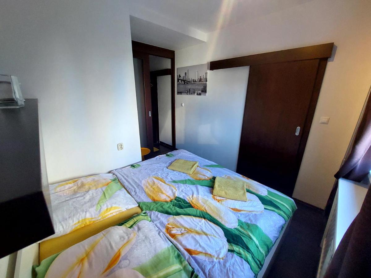 Apartman Katty Pressburg Exterior foto